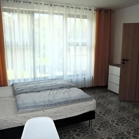 In Mrze Yno Near Blue Flag Apartment *