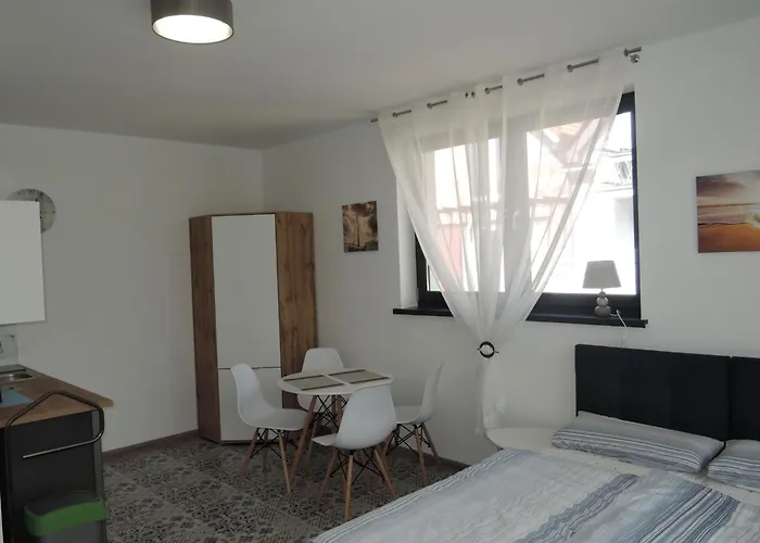 In Mrze Yno Near Blue Flag *